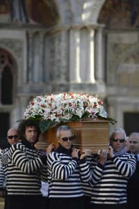 Funerali di Valeira Solesin unica vittima italiana dell'attentato terroristico a Parigi