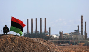  Impianto petrolifero in Libia