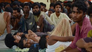 Migranti-bangladesi-in-fuga-dalla-Libia.