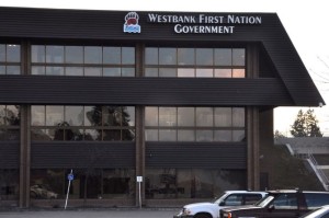 1-west-bank-first-nation-in-kelowna-british-columbia-dipartimento-indigeno-per-la-promozione-della-cultura-nativa