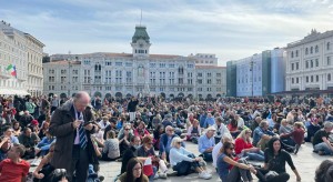 Trieste, manifestazione di protesta contro il green pass
