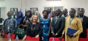 L'Autrice con i rappresentanti delle associazioni del Ciad