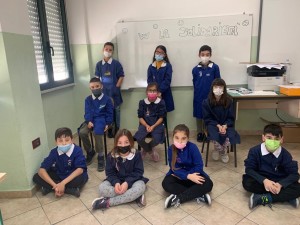 Bambini di Nurri a scuola