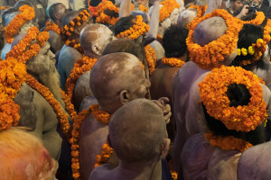 La processione dei naga sadhu (ph. Roberto Manfredi)