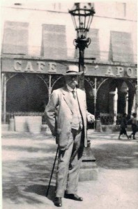 Giacomo D'Angelis, ad Algeri, fondatore dello storico Hotel, 1919
