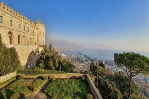 Napoli dall'alto della Certosa di san Martino