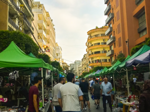 Beirut, mercato allestito per un evento nell’area di Badaro