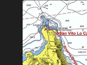 Capo San Vito e batimetria dei fondali: si vede come a levante dopo il golfo del Secco si estenda verso nord una secca rocciosa che allontanava i tonni