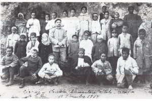 Bonfiglio insegnante in una scuola italo-araba fondata  a Cirene (1918)