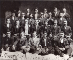  Gruppo di emigrati siciliani nella sezione socialista di Brooklin (1910)