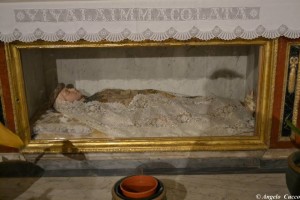  Madonna Assunta in abiti arberesh , Palazzo Adriano (foto Cucco)