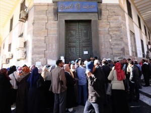 Tripoli, proteste contro le banche  per la mancanza di denaro