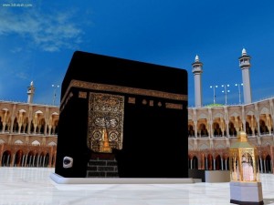 Ricostruzione della Kaaba con la Pietra Nera in basso a  sinistra
