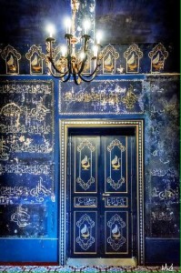 Le-porte-decorate-di-recente-gli-elementi-decorativi-parietali-risalgono-al-XIX-secolo-da-fb-.Camera-della-Meraviglie.