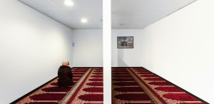 -Una-sala-di-preghiere-per-musulmani-allaeroporto-di-Torino