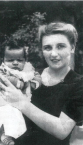 Silvana Galli e il figlio Giorgio, 1946