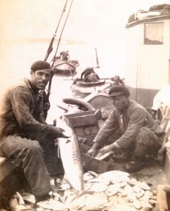 Pescatori trapanesi in Sardegna, anni ‘40 (foto Toruccio Allotta) 