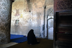 Iran, Yazd, moschea, 1992 (ph. Melo Minnella)
