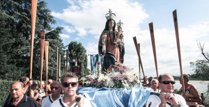 La Madonna di Brancere in processione