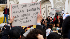 Protesta contro la espulsine dei subsahariani