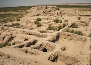 Topraz Kala, deserto Kyzylkhlum (ph. Nino Pillitteri)