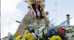 Processione della Virgen de Cocharcas per le vie di Casali di Mentana (RM), settembre 2023