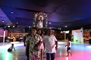 Culmine dei festeggiamenti in onore della Virgen de Cocharcas, la nuova junta directiva “fa ballare” il simulacro, settembre 2023