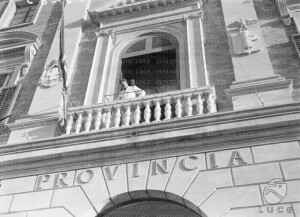 Trapani, Mussolini al balcone del Palazzo della Provincia, 16 agosto 1937